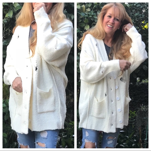 Café Murano! Distressed Off White Cardigan Sweater - Picture 8 of 8